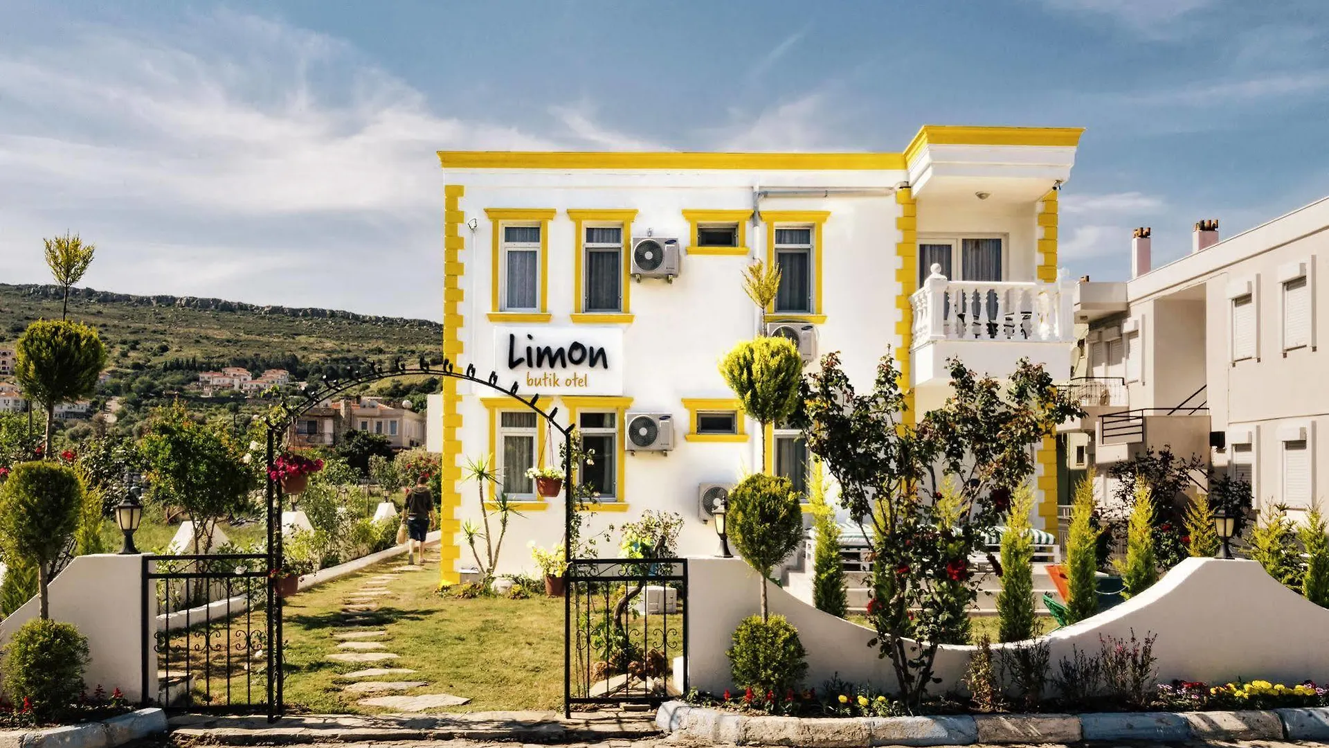 Limon Pansiyon Foca