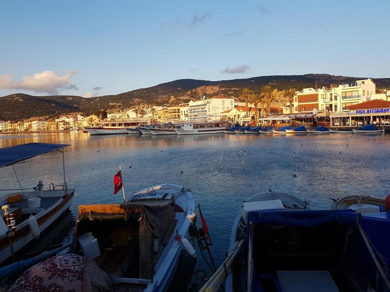 Limon Pansiyon Foca Bed & Breakfast